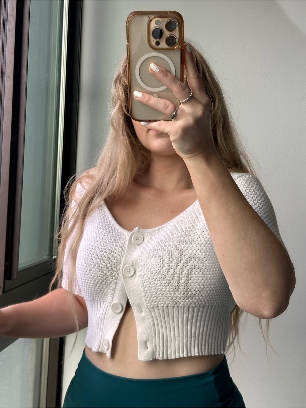 Vintage Cropped White Button-Front Knit Top